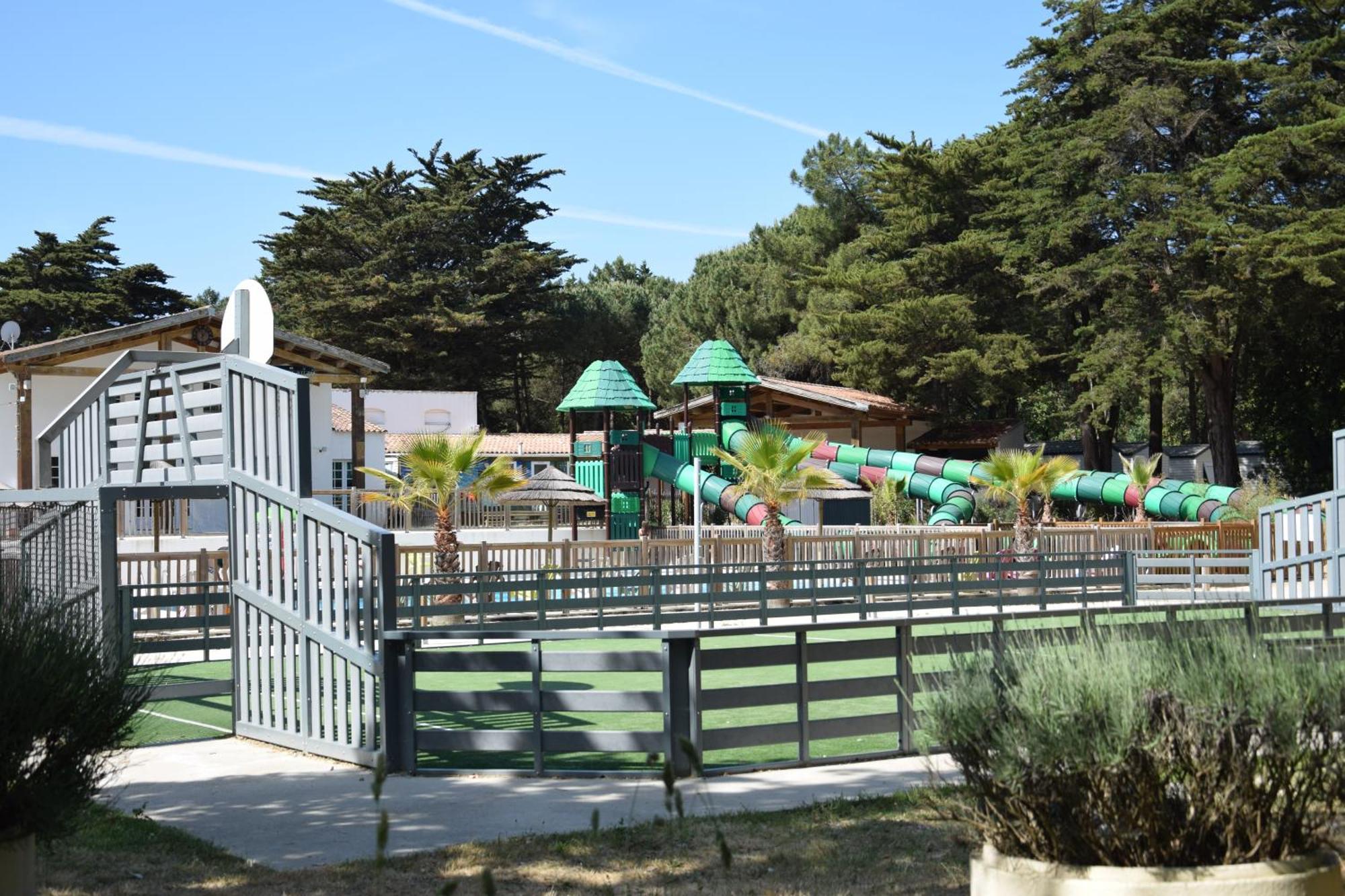 Camping Les Maraises Saint-Martin-de-Ré Eksteriør bilde